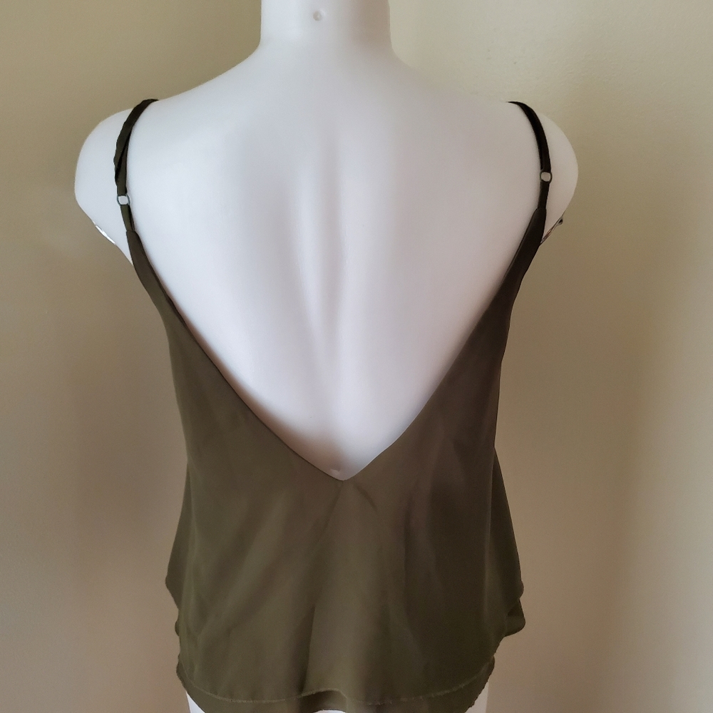 Tobi Olive Green Layered Tank Top Medium - Picture 6 of 6